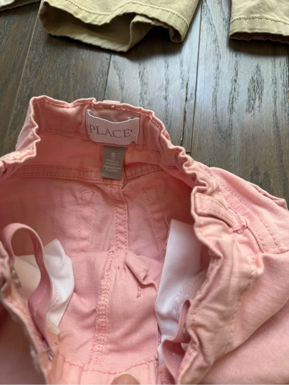 Girls kids shorts lot bundle sz 6 Pastel colors tan beige school summer